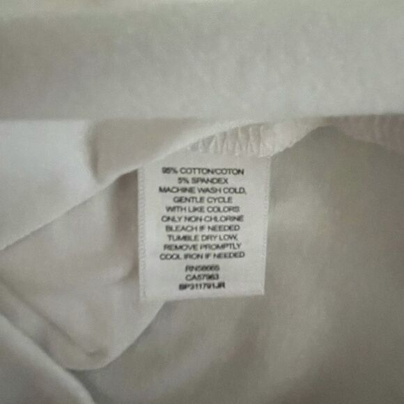 Frenchi Simple White Shirt w/ Criss-Cross Back - Picture 5 of 5